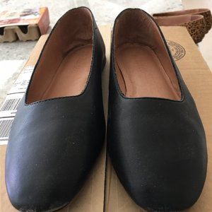 Black flat Madewell, used great condition 6 1/2